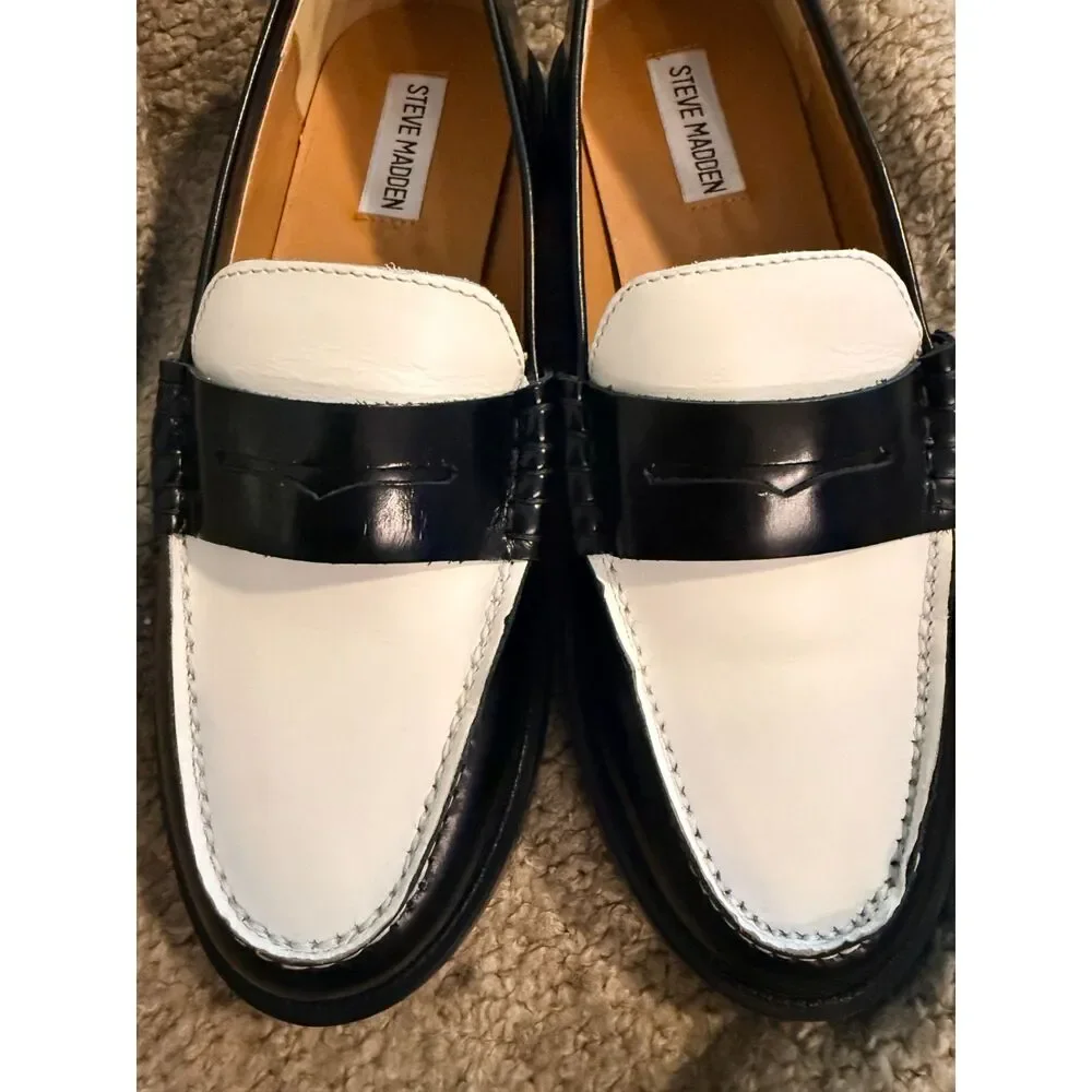 NIB Steve Madden Black & White Madison Penny Loafer size 8.5 - Picture 3 of 11